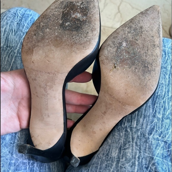 Manolo Blahnik Black Chain Heels Shoes - Picture 14 of 16